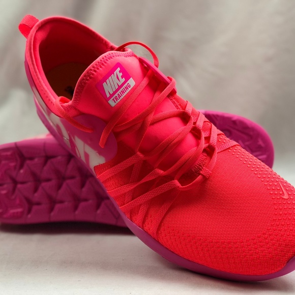 nike free tr7 pink